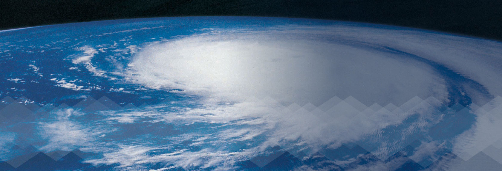 Huracán  en la Tierra visto desde el espacio